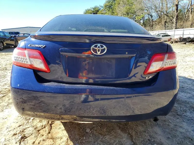2011 TOYOTA CAMRY LE  