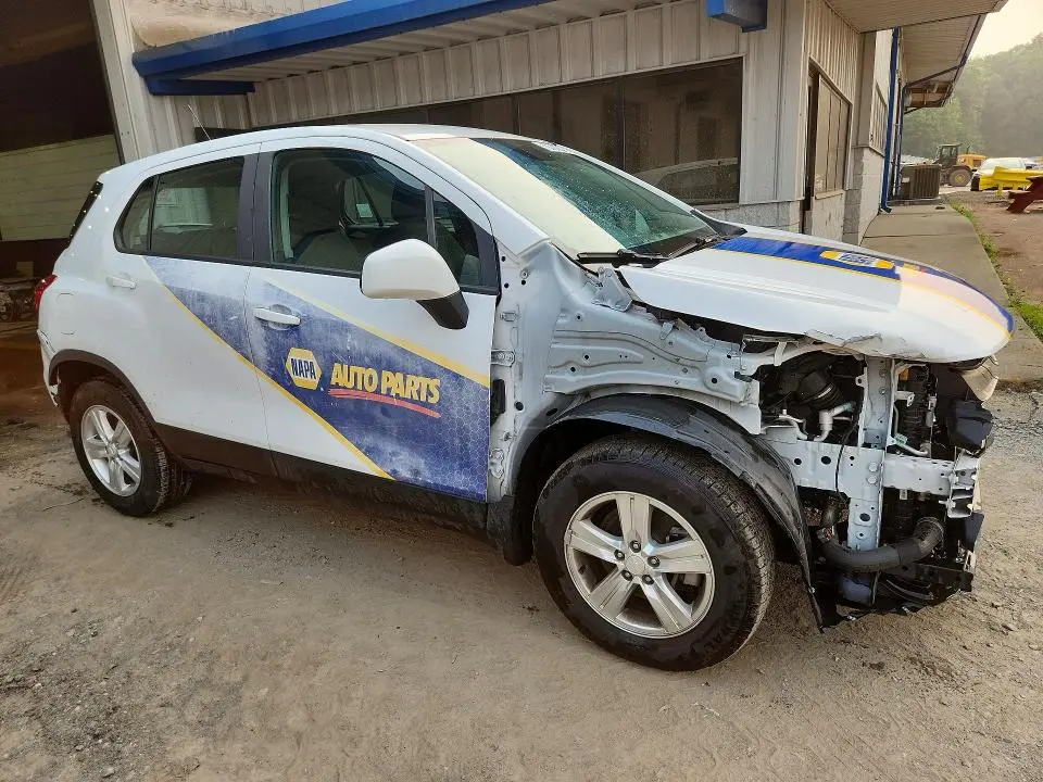 2021 CHEVROLET TRAX LS  