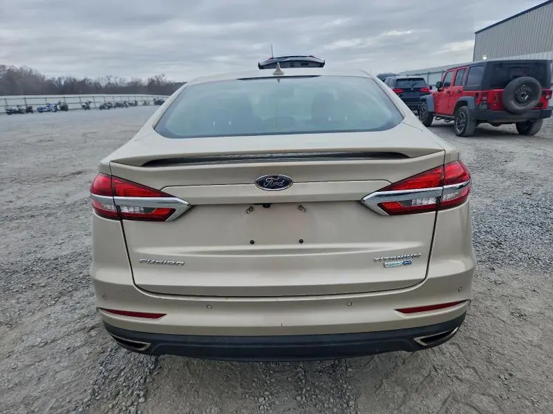2019 FORD FUSION TITANIUM  