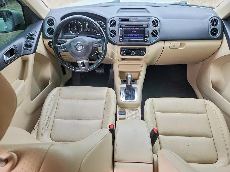 2012 VOLKSWAGEN TIGUAN S  