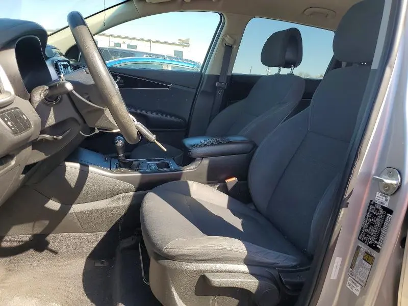2016 KIA SORENTO L  
