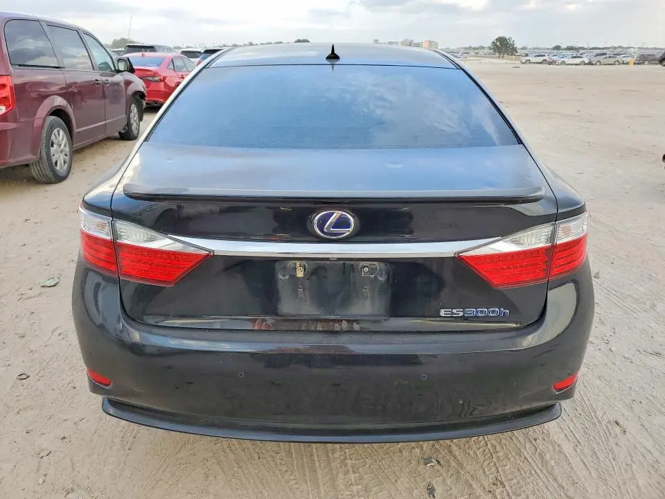 2013 LEXUS ES 300H  