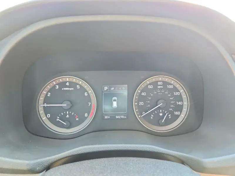 2018 HYUNDAI TUCSON SE  