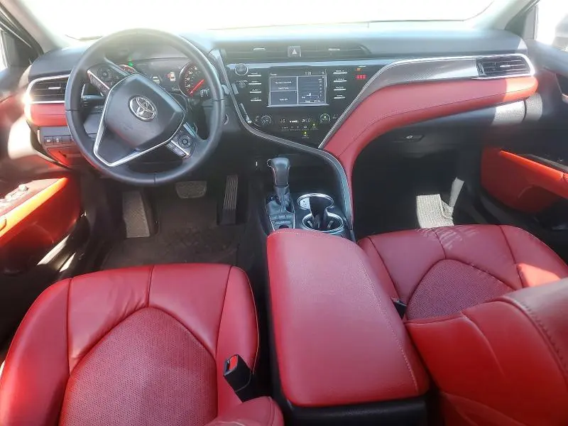2018 TOYOTA CAMRY XSE  