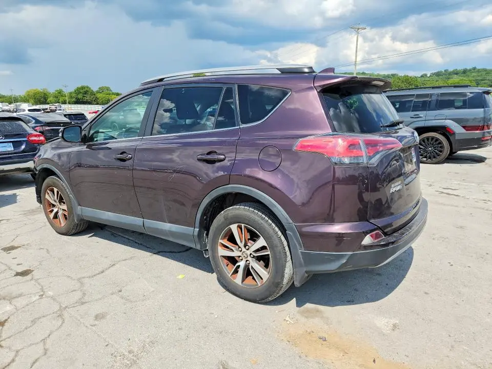 2017 TOYOTA RAV4 XLE  