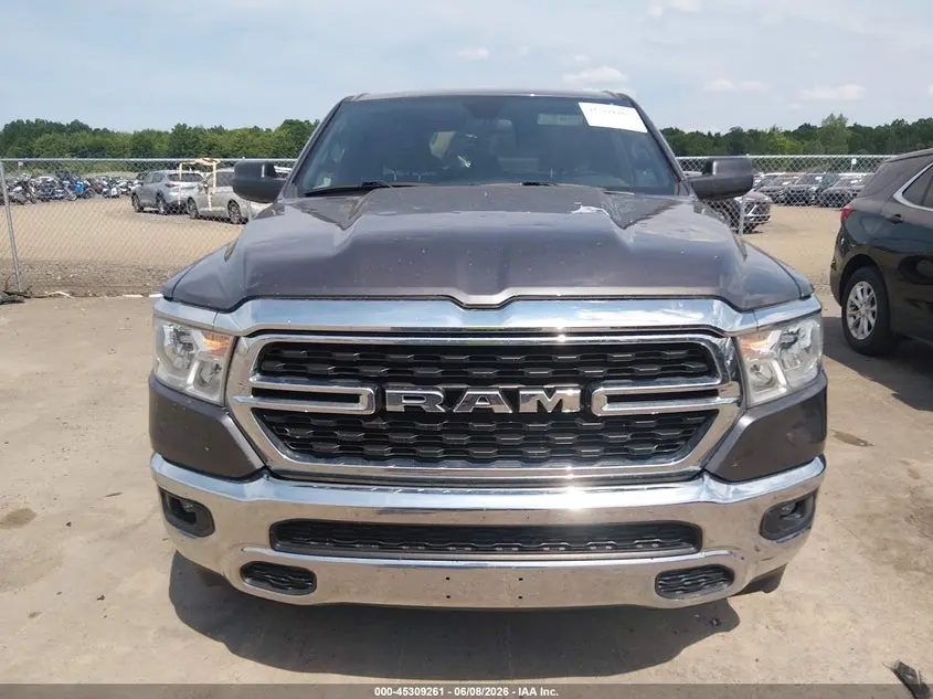 2022 RAM 1500 BIG HORN  4X4 6'4 BOX