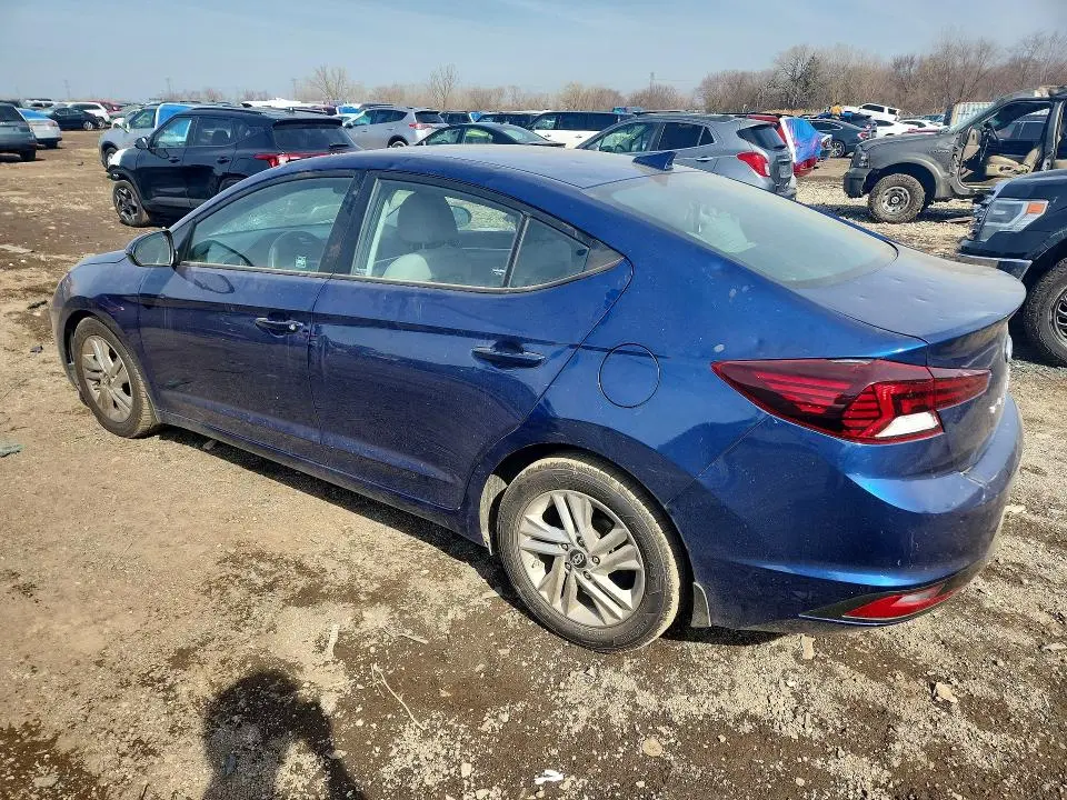 2019 HYUNDAI ELANTRA SEL  
