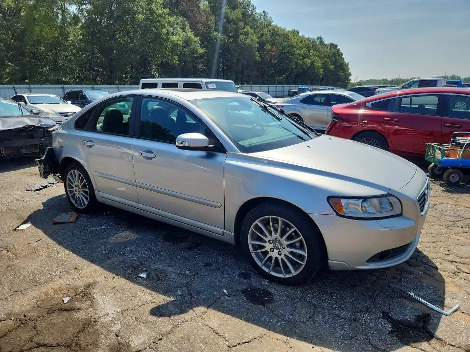 2010 VOLVO S40 2.4I  