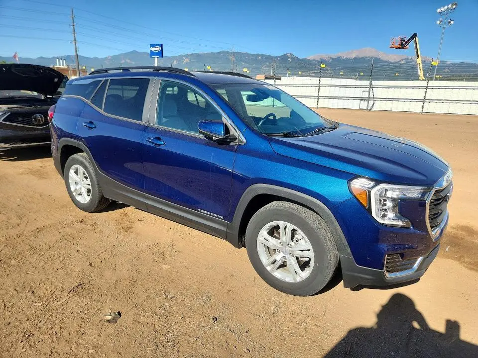 2022 GMC TERRAIN SLE  