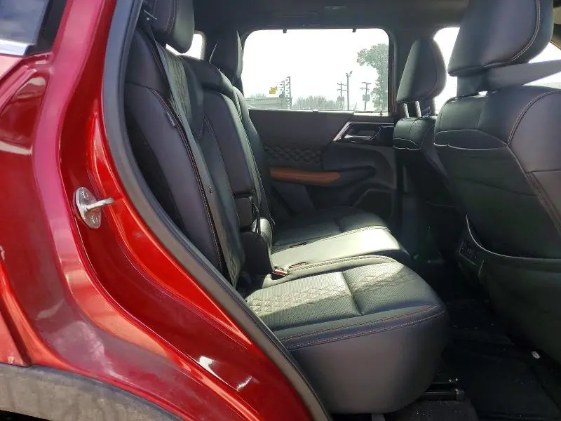 2022 MITSUBISHI OUTLANDER SEL  