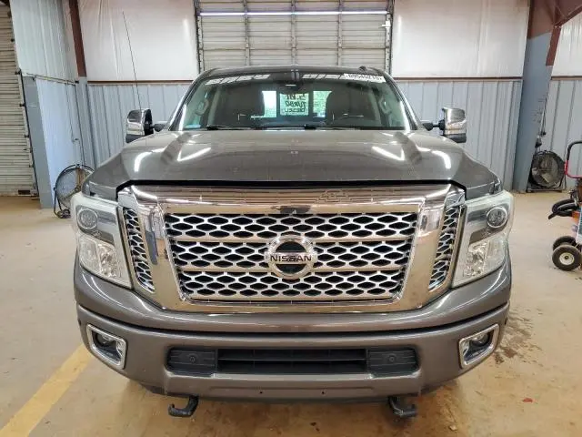 2016 NISSAN TITAN XD SL  