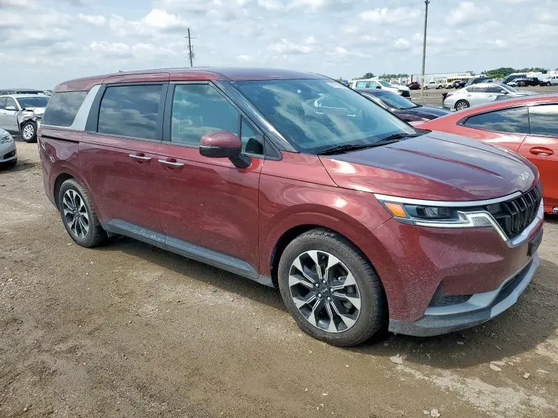 2022 KIA CARNIVAL EX  
