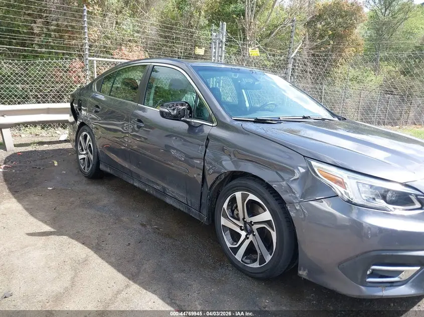 2022 SUBARU LEGACY LIMITED