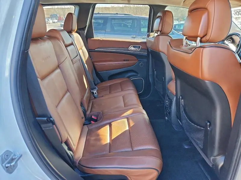 2015 JEEP GRAND CHEROKEE SUMMIT  