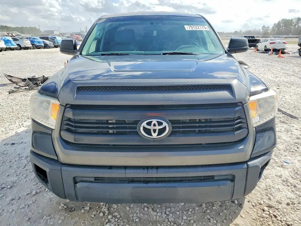 2017 TOYOTA TUNDRA SR  