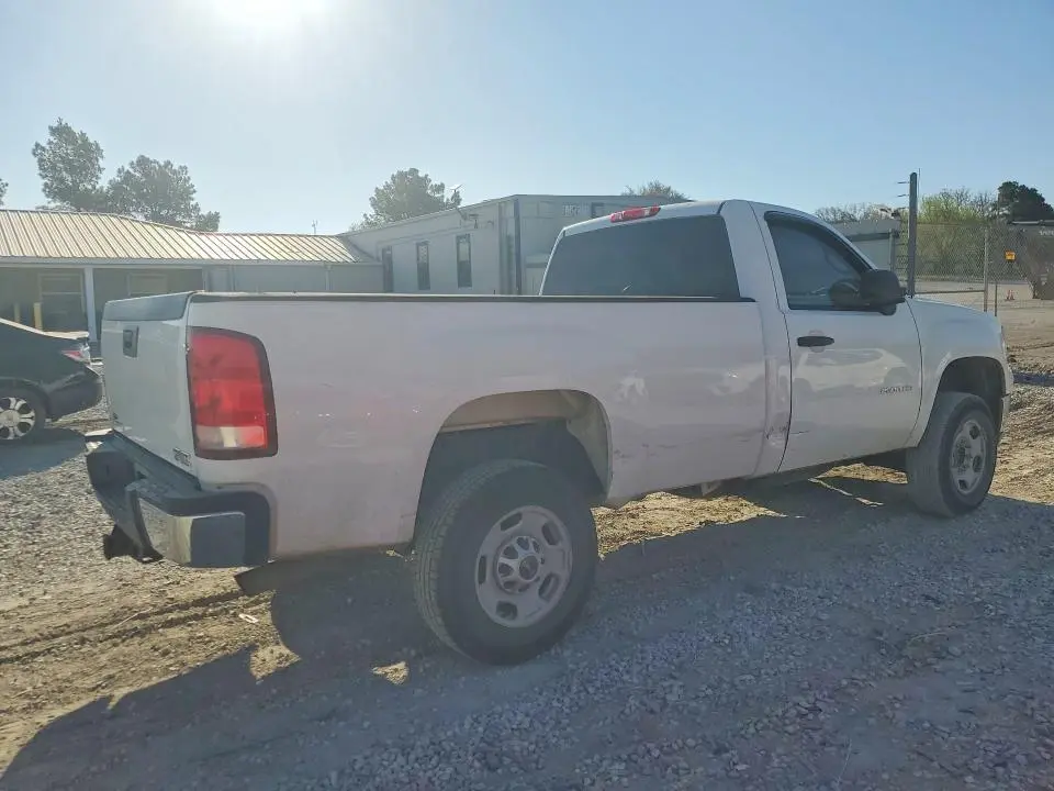 2011 GMC SIERRA C2500 HEAVY DUTY  