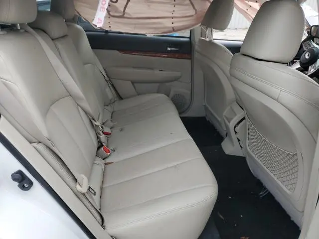 2010 SUBARU OUTBACK 2.5I LIMITED  