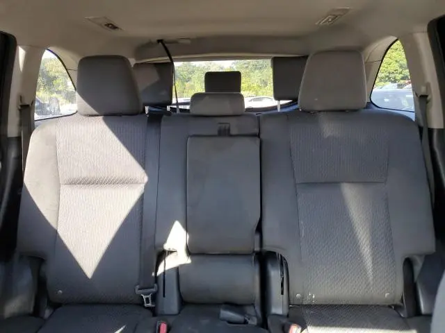 2015 TOYOTA HIGHLANDER LE  