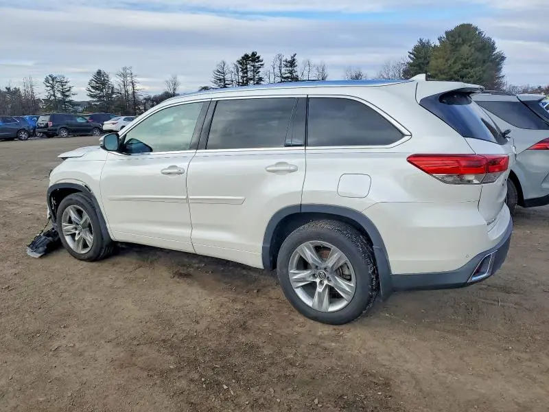 2017 TOYOTA HIGHLANDER LIMITED  