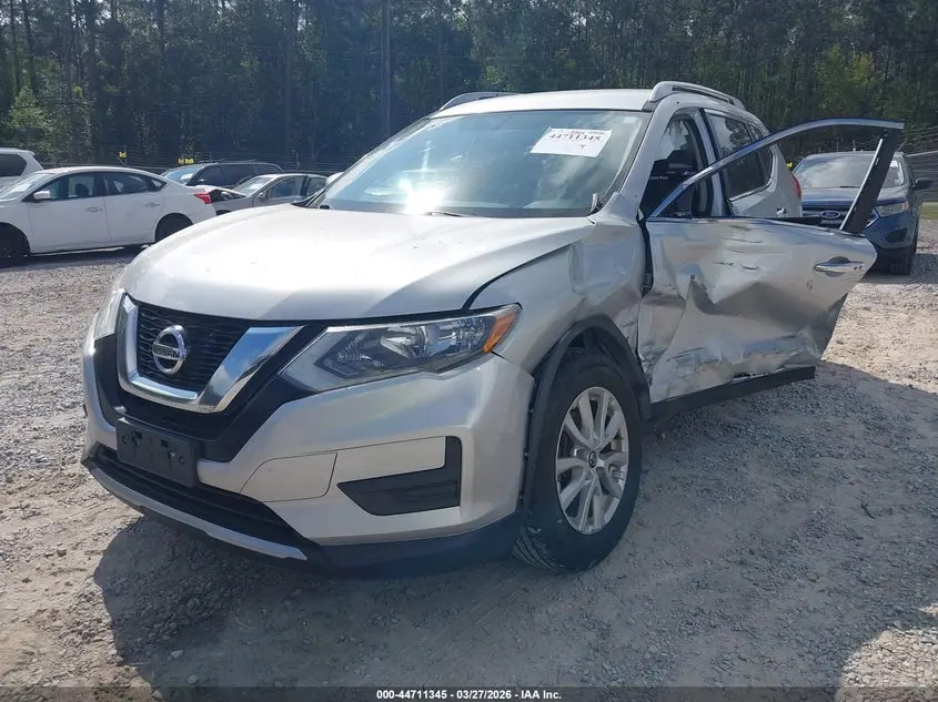 2017 NISSAN ROGUE SV