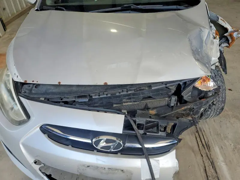 2015 HYUNDAI ACCENT GS  