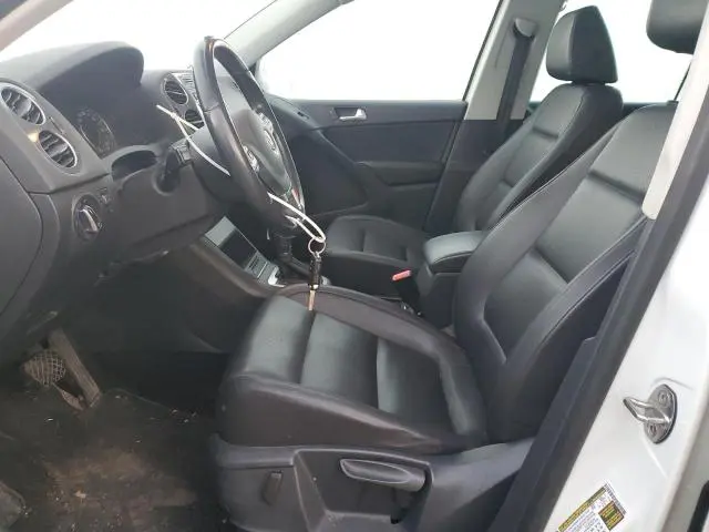 2014 VOLKSWAGEN TIGUAN S  