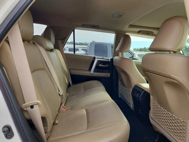 2018 TOYOTA 4RUNNER SR5/SR5 PREMIUM  