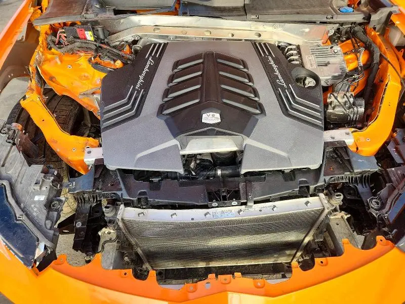2022 LAMBORGHINI URUS   