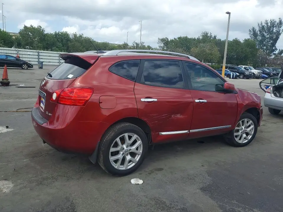 2011 NISSAN ROGUE S  