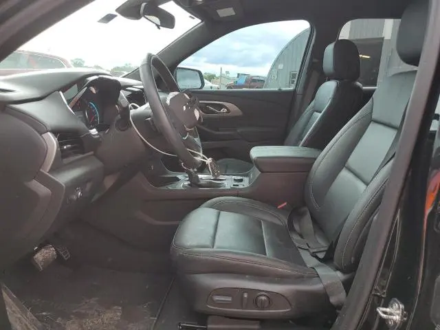 2022 CHEVROLET TRAVERSE LT  