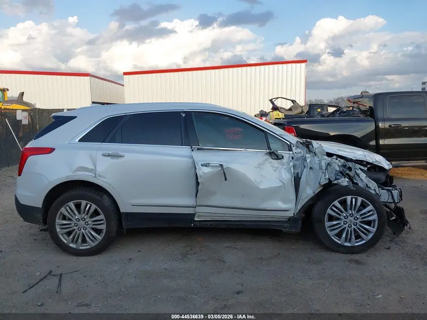 2017 CADILLAC XT5 PREMIUM LUXURY