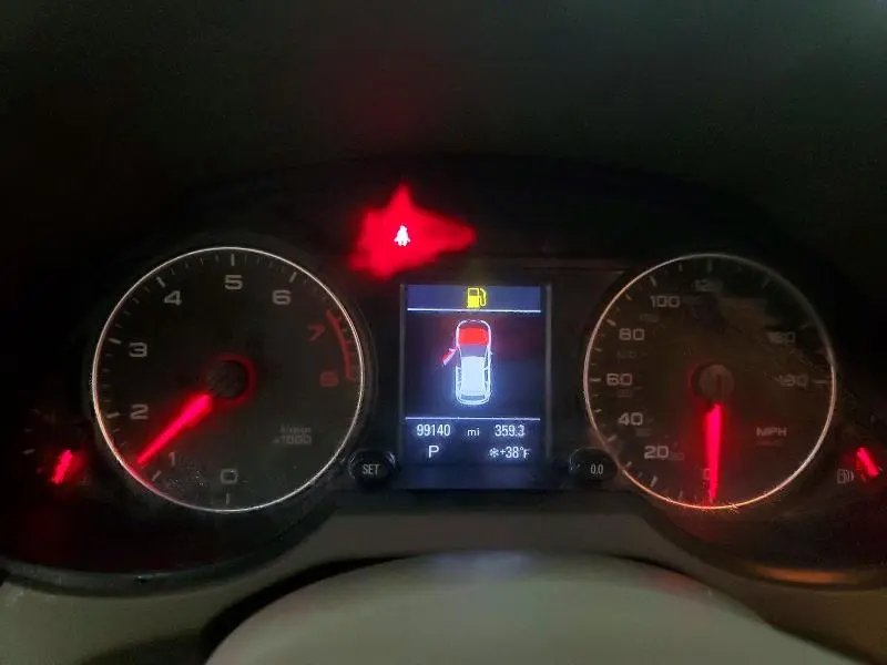 2011 AUDI Q5 PREMIUM PLUS  