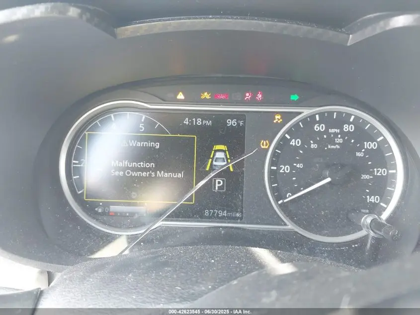 2021 NISSAN VERSA SV XTRONIC CVT