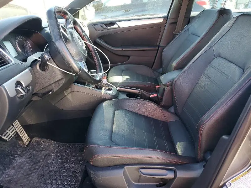 2012 VOLKSWAGEN JETTA GLI  