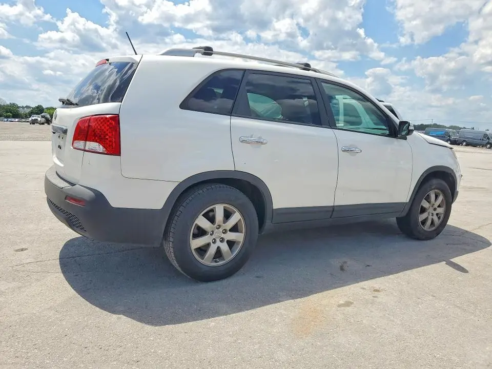 2012 KIA SORENTO LX  