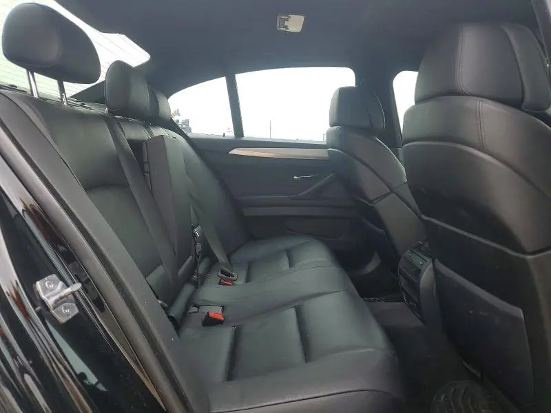 2013 BMW 550 XI  