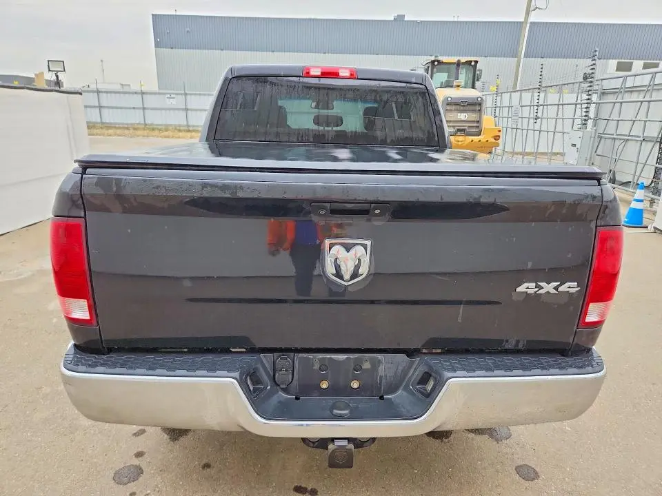 2017 RAM 1500 ST  
