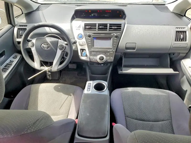 2014 TOYOTA PRIUS V THREE  
