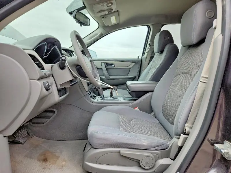 2015 CHEVROLET TRAVERSE LS  