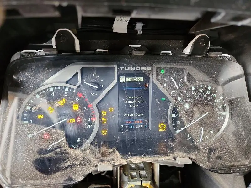 2022 TOYOTA TUNDRA SR5  