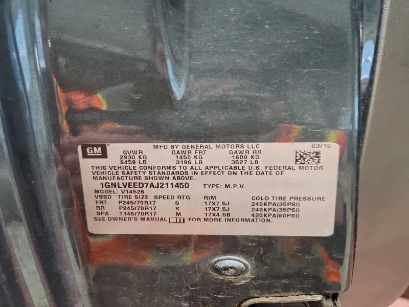 2010 CHEVROLET TRAVERSE LS  