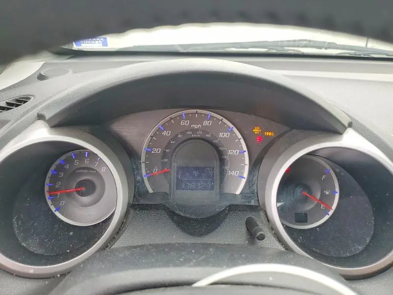 2010 HONDA FIT SPORT  