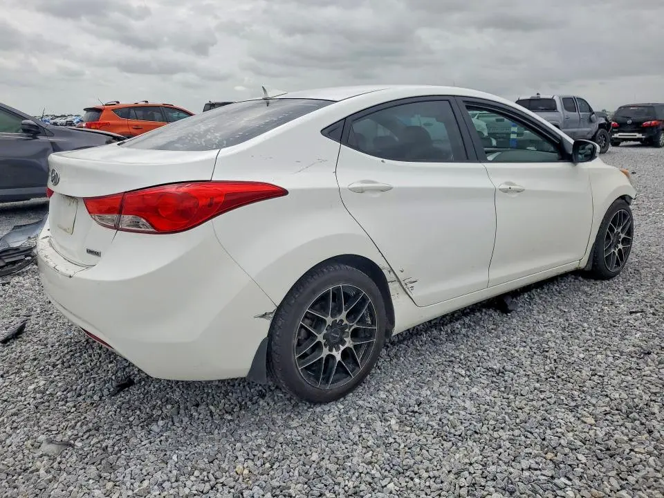 2013 HYUNDAI ELANTRA LIMITED  