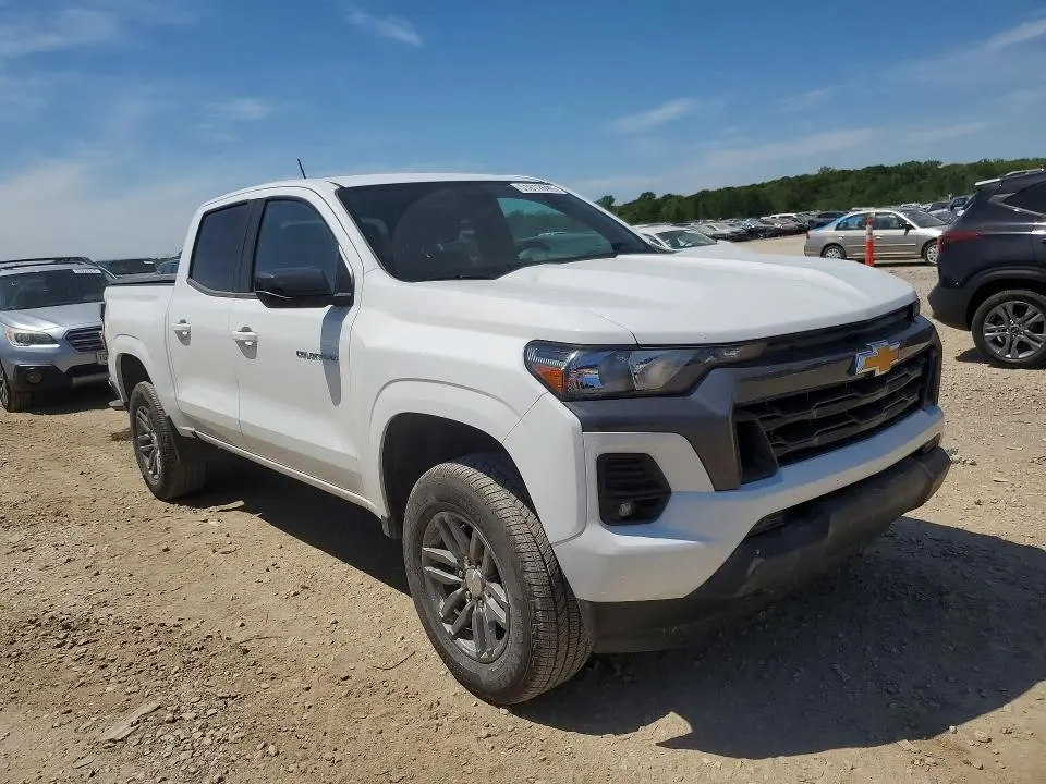 2023 CHEVROLET COLORADO LT  