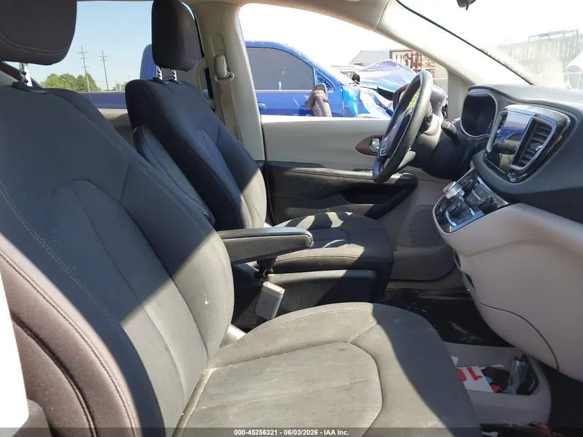 2017 CHRYSLER PACIFICA TOURING