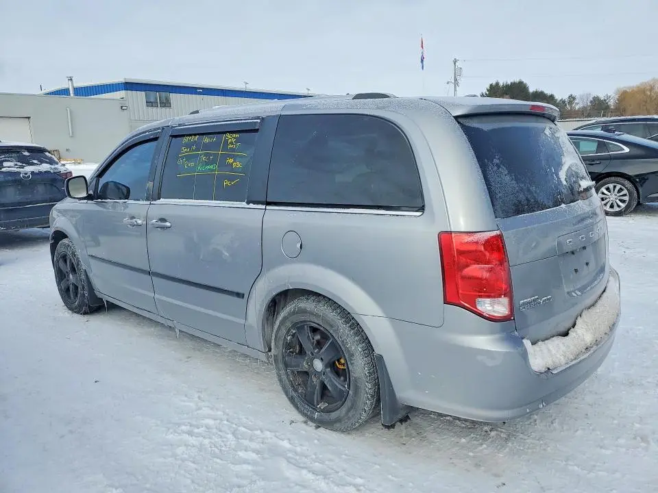 2017 DODGE GRAND CARAVAN SE  