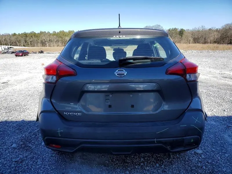 2019 NISSAN KICKS S  