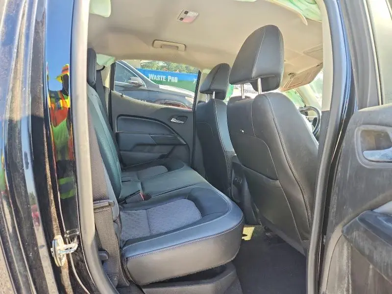 2015 CHEVROLET COLORADO Z71  
