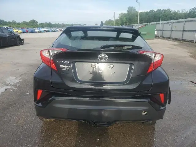 2013 TOYOTA C-HR XLE  