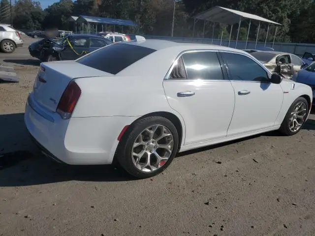 2019 CHRYSLER 300C   